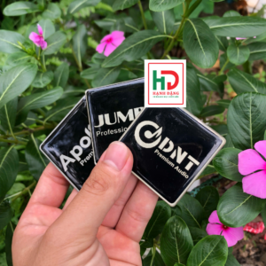 Tem Nhôm Đổ Keo Logo Thiết Bị Âm Thanh